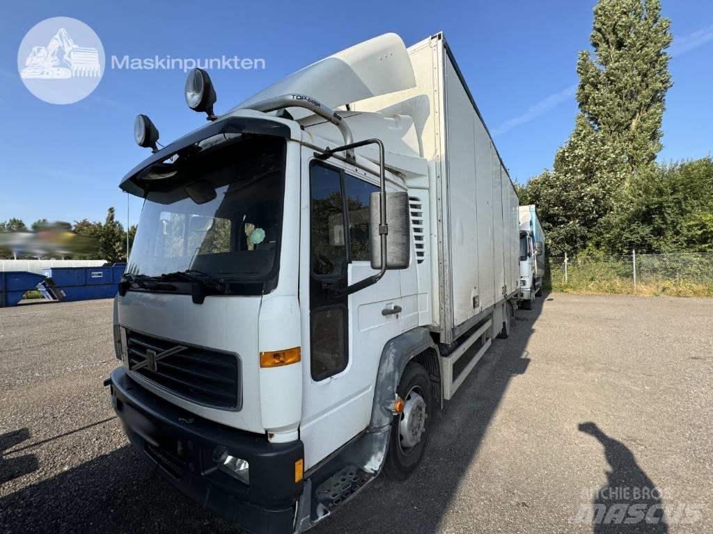 Volvo FL6 220 厢式货车