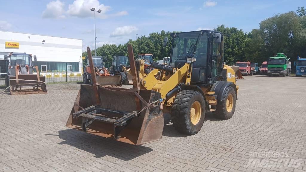 CAT 908 M 轮式装载机