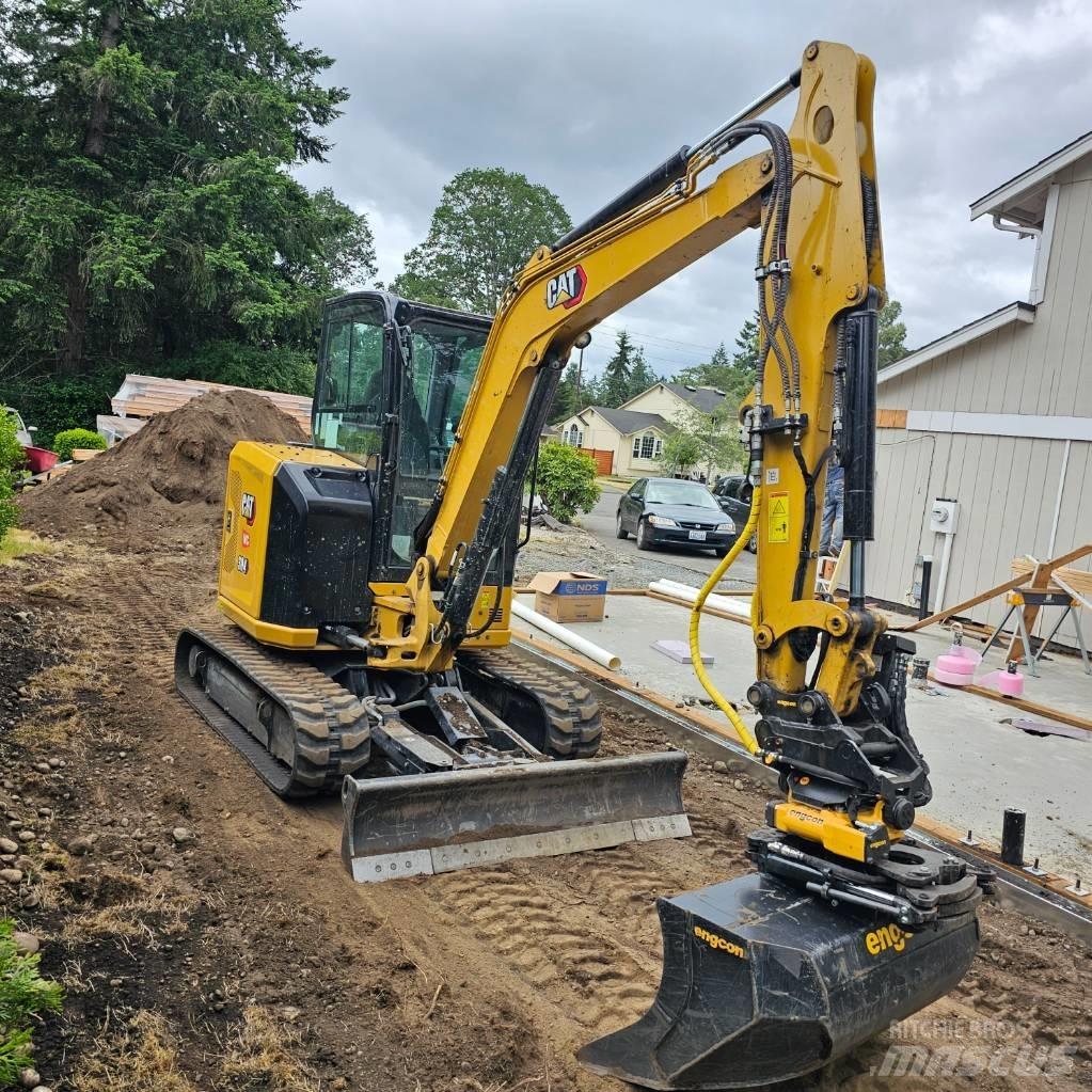 CAT 304 小型挖掘机
