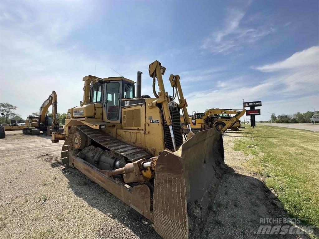 CAT D7R 履带式推土机