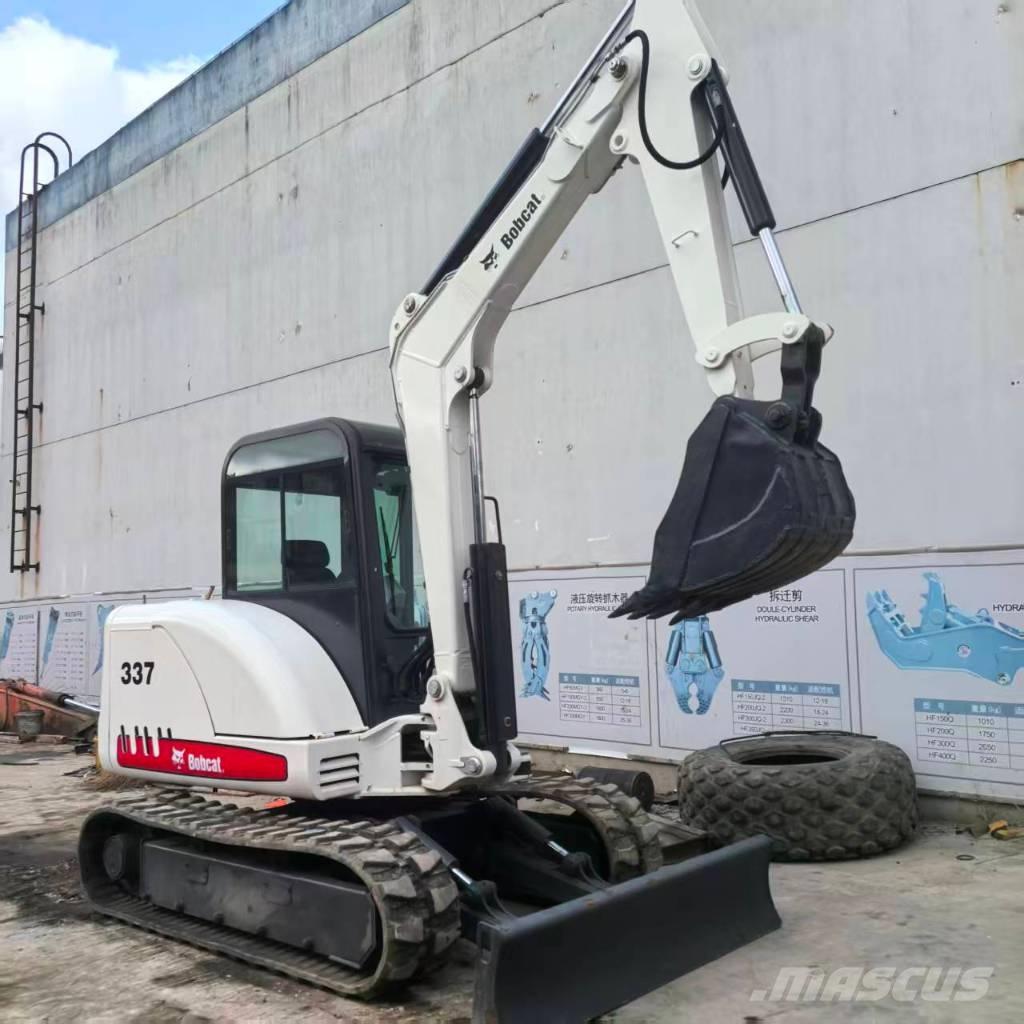 Bobcat 337 小型挖掘机