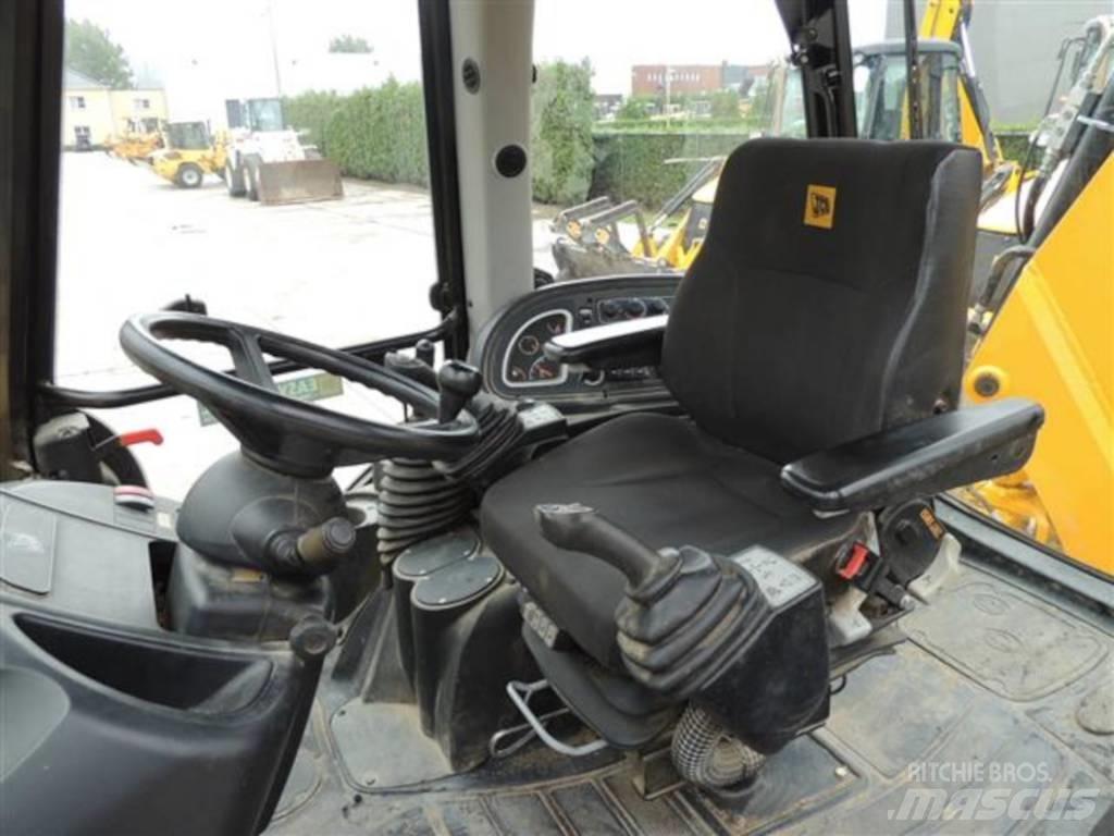 JCB 3 CX Contractor 反铲装载机