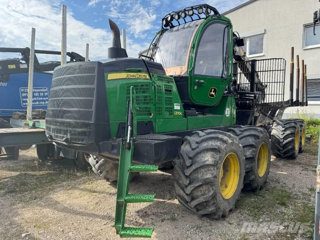 John Deere 1510 G 集运机