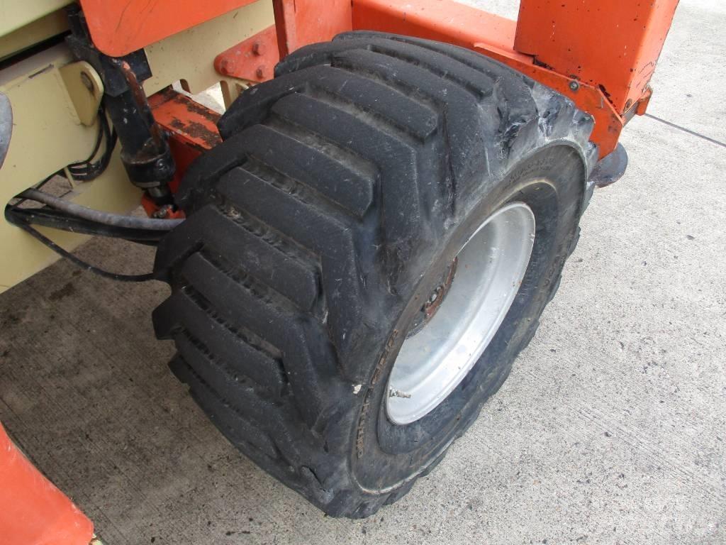 JLG 4394 RT (435) 剪叉式升降机