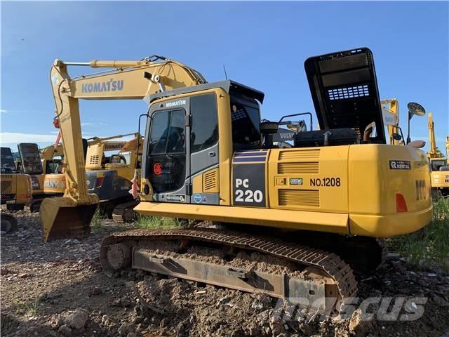 Komatsu PC 220-8 履带挖掘机