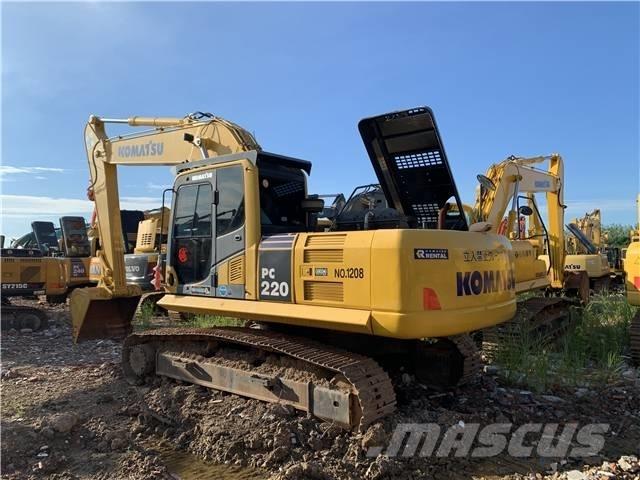 Komatsu PC 220-8 履带挖掘机
