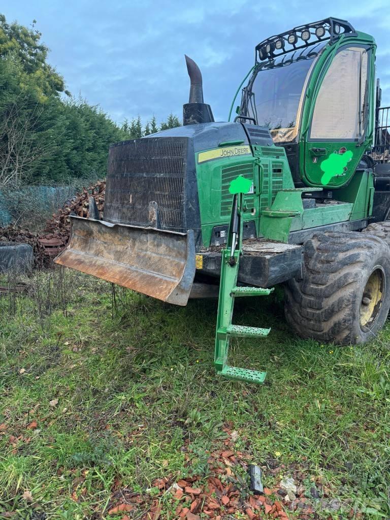 John Deere 1510G 集运机