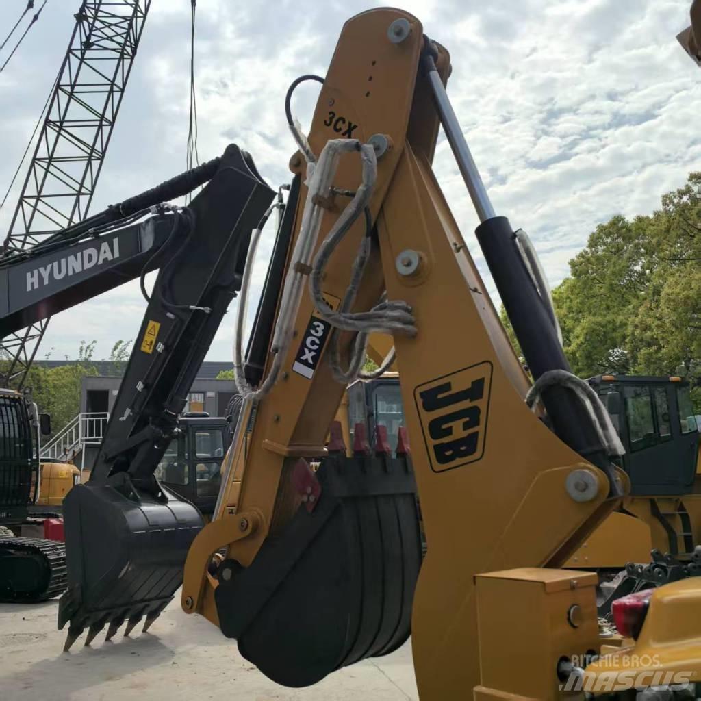 JCB 3 CX 反铲装载机