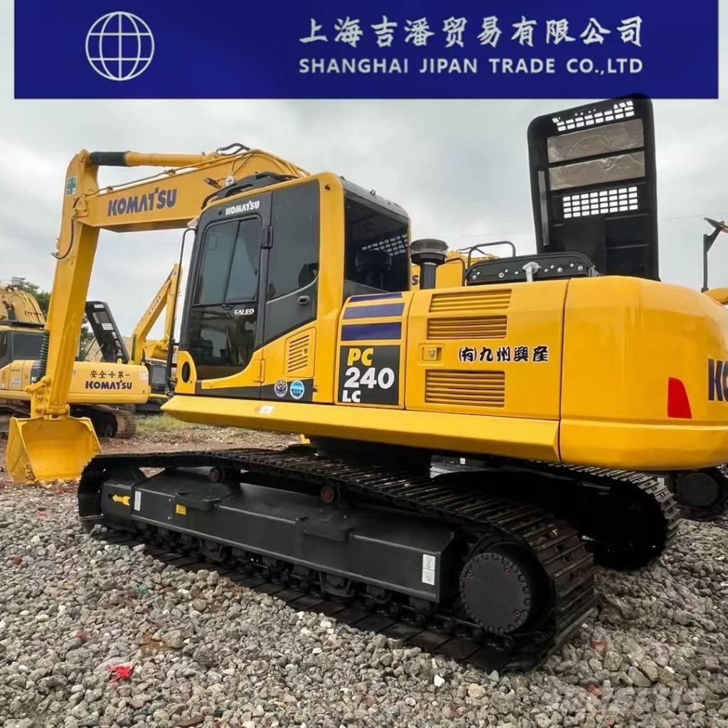 Komatsu PC 240 履带挖掘机