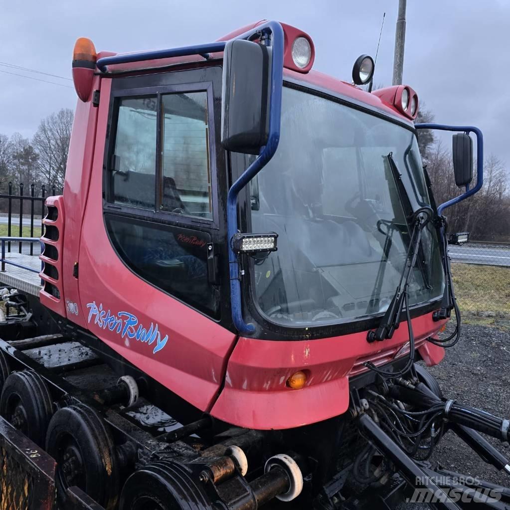 Kässbohrer PB 300 铲雪车