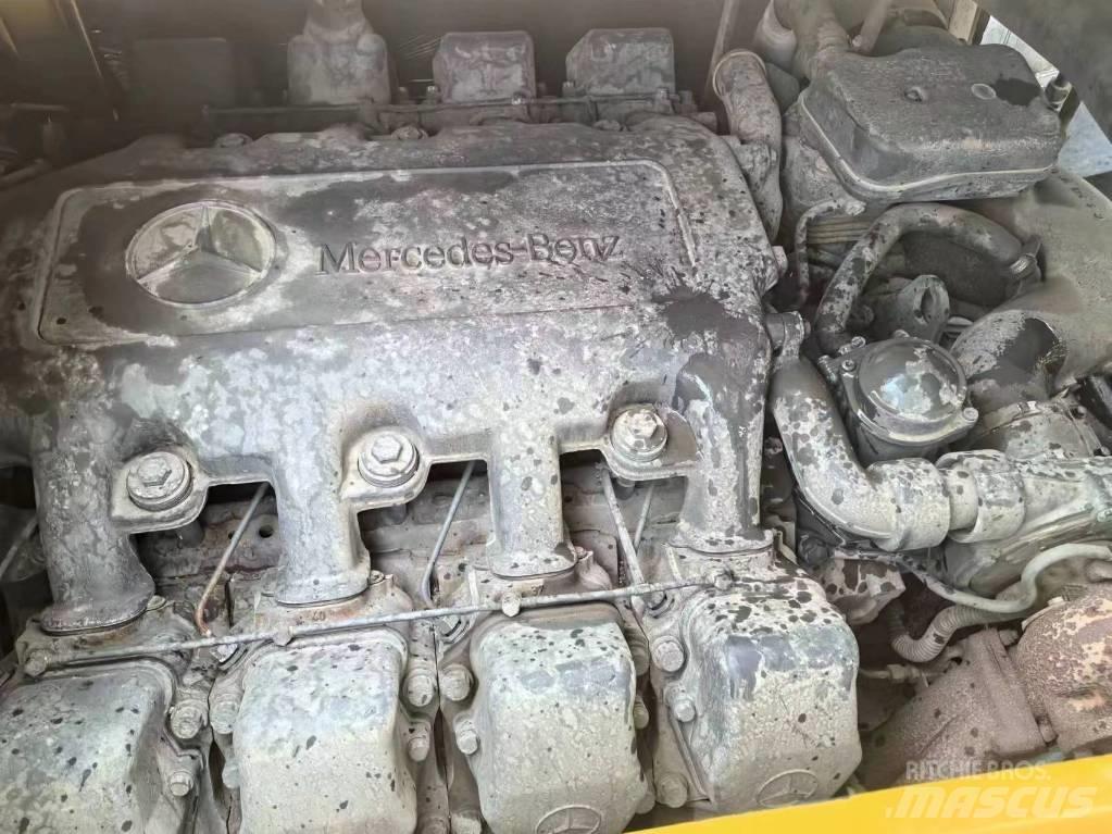 XCMG XCT240 全地面起重机︳移动式起重机