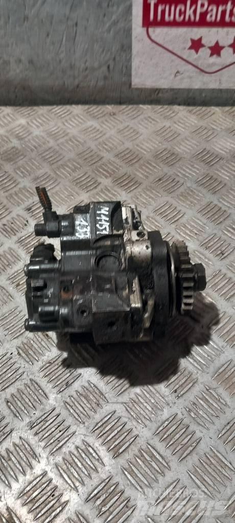 MAN TGA    445110060 发动机