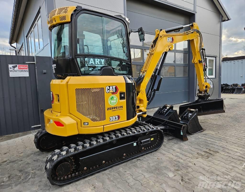 CAT 303 CR 小型挖掘机
