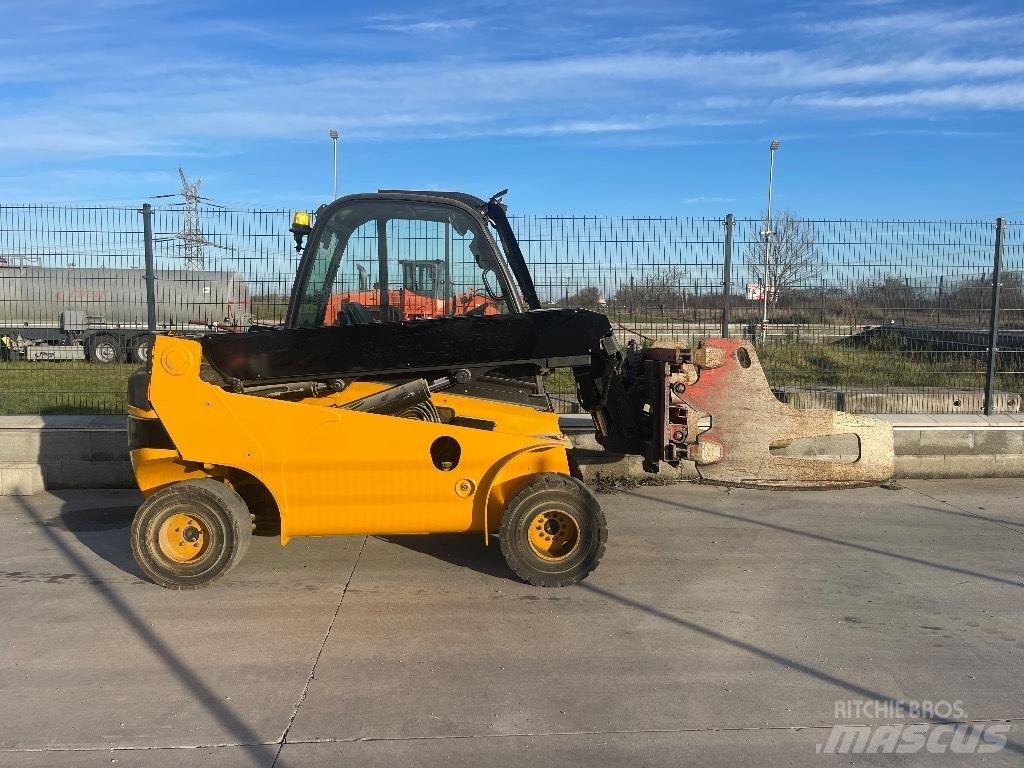 JCB TLT 35 D / 4x4 伸缩臂叉装车|叉装车