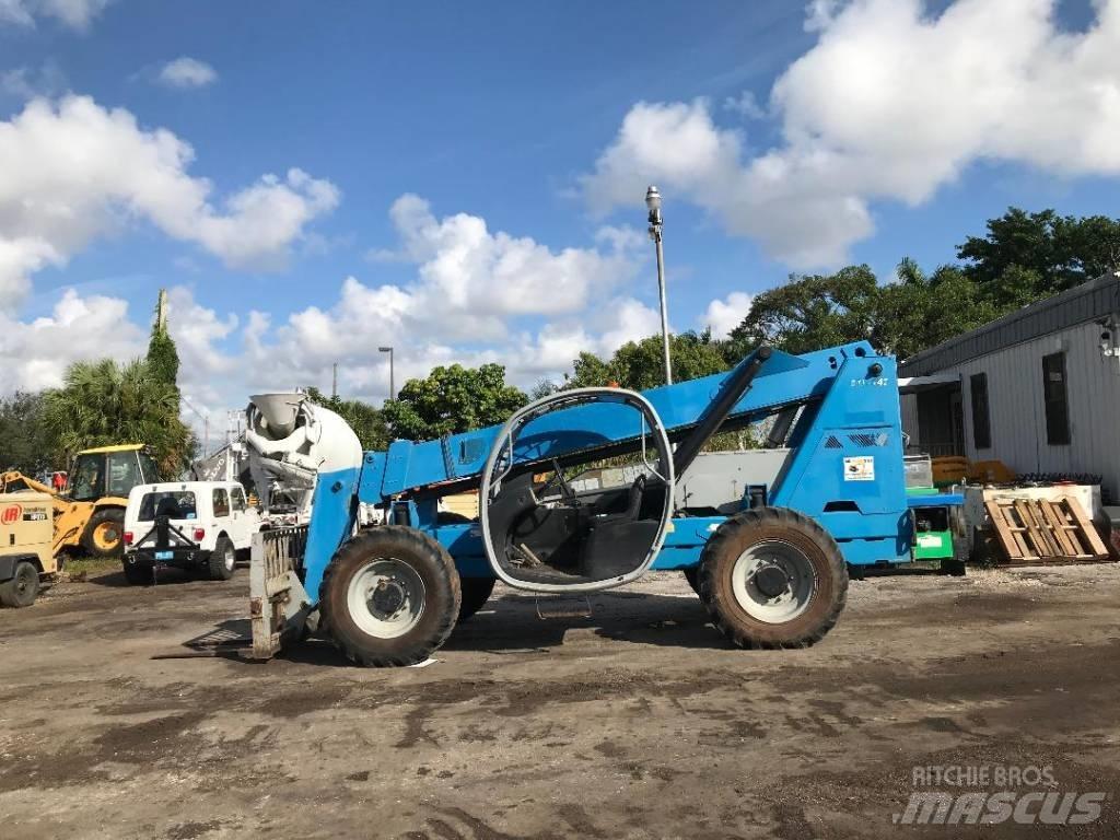 Genie GTH 842 伸缩臂叉装车|叉装车