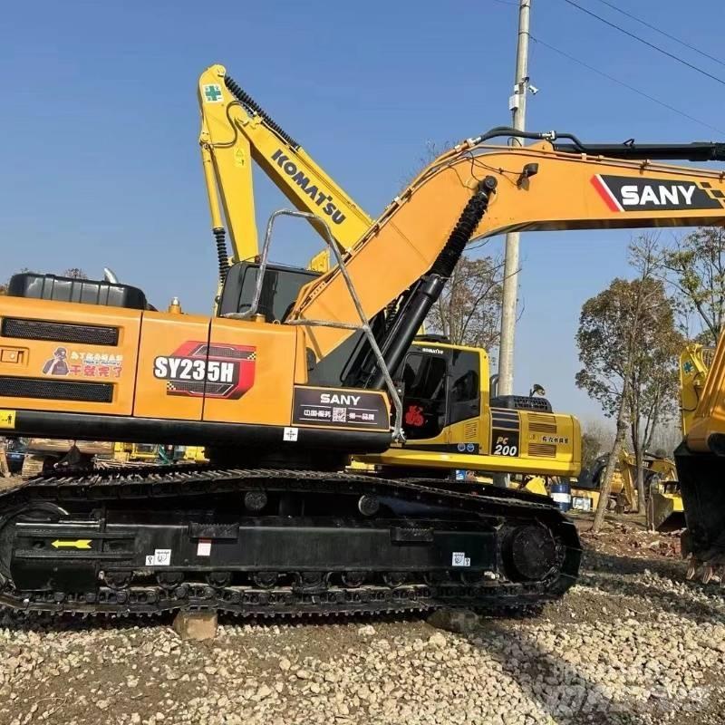 Sany SY 235 履带挖掘机