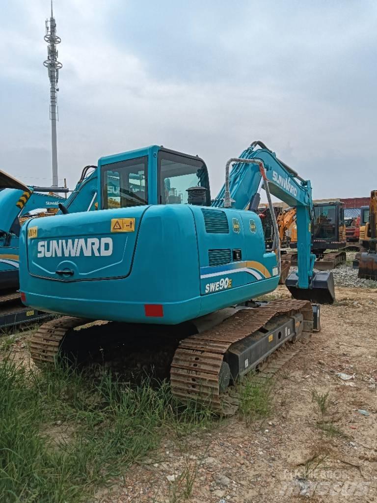Sunward SWE90E 小型挖掘机
