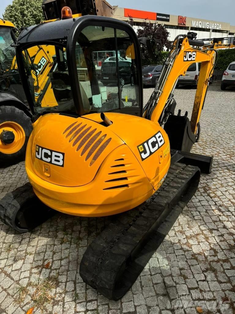JCB 8050 RTS 小型挖掘机