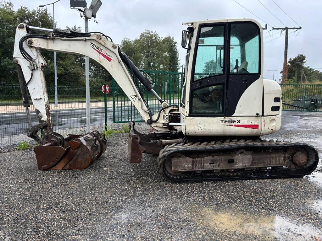 Terex HR 32 中型挖掘机