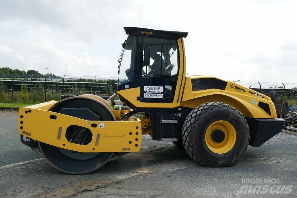 Bomag BW 213 BVC-5 土壤压实机