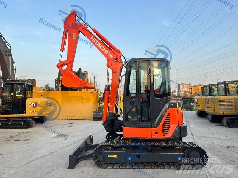 Hitachi ZX 50 小型挖掘机
