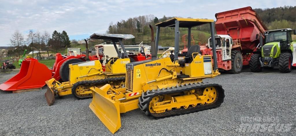 Komatsu D 21 P-8 履带式推土机