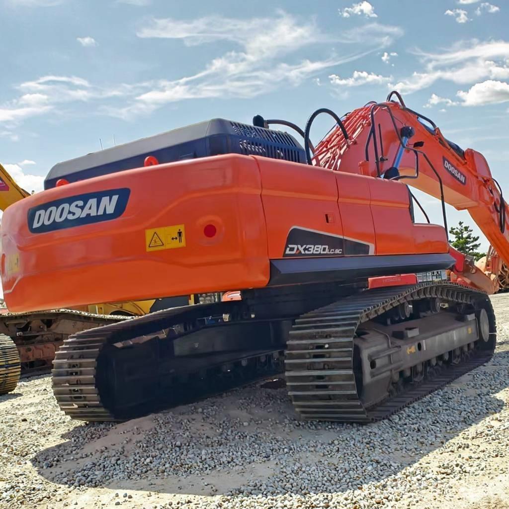 Doosan DX 380 LC 履带挖掘机