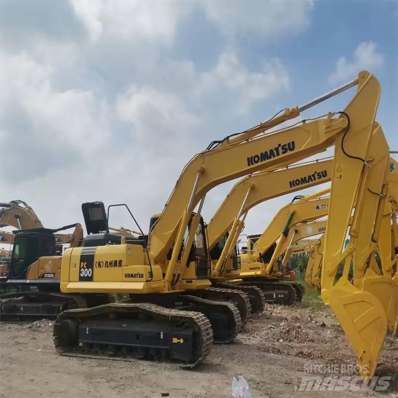 Komatsu PC 300 履带挖掘机