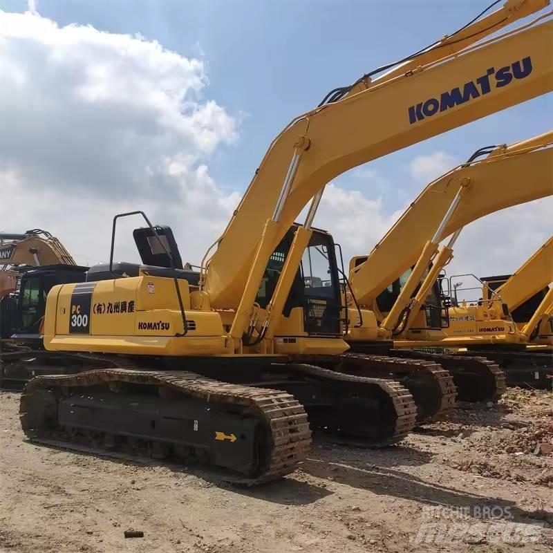 Komatsu PC 300 履带挖掘机