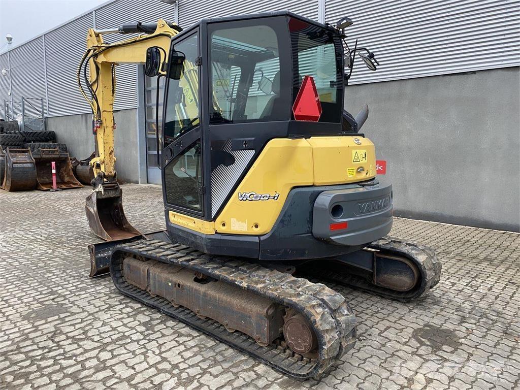 Yanmar VIO80-1A 轮式挖掘机