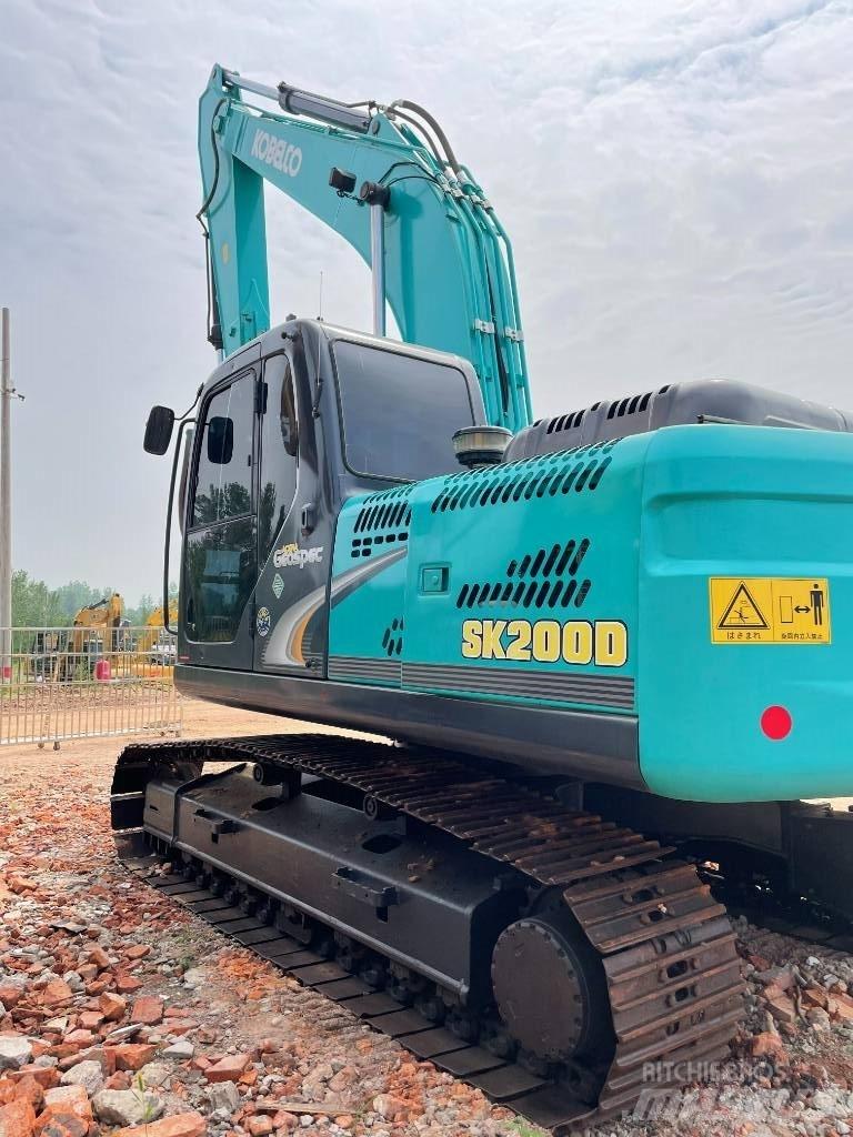 Kobelco 200 履带挖掘机