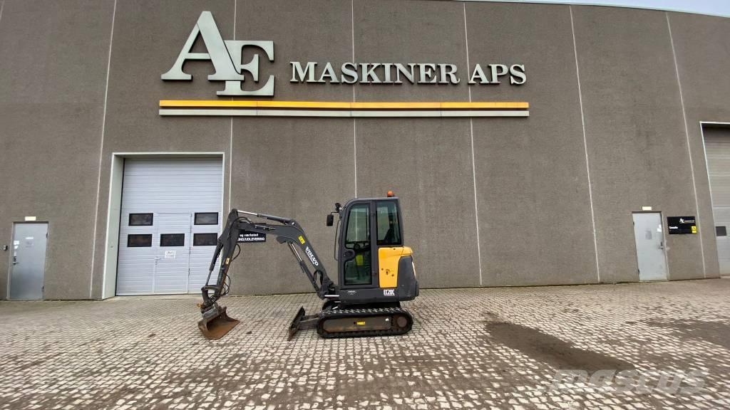 Volvo EC 20 C 小型挖掘机