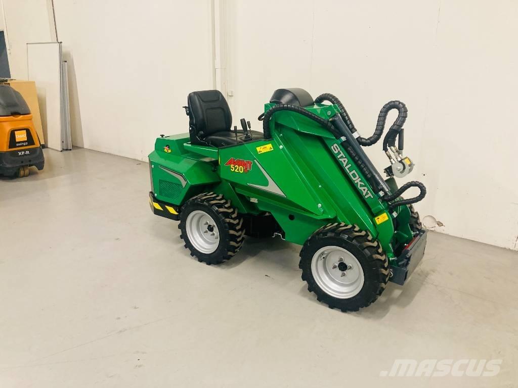 Avant 520+ 小型装载机