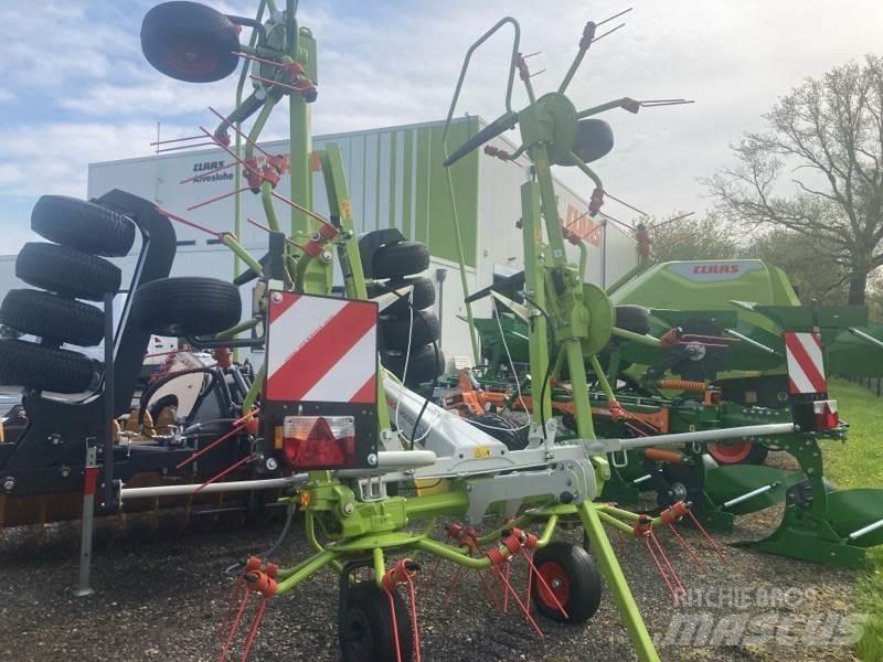 CLAAS Volto 700 犁耙和摊草机