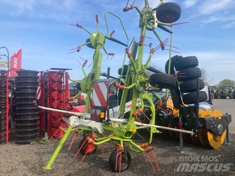 CLAAS Volto 700 犁耙和摊草机