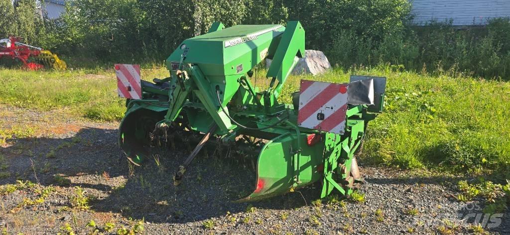 John Deere 131 割草调节装置