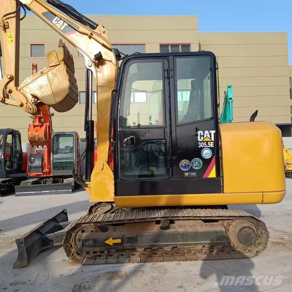 CAT 305.5E 小型挖掘机
