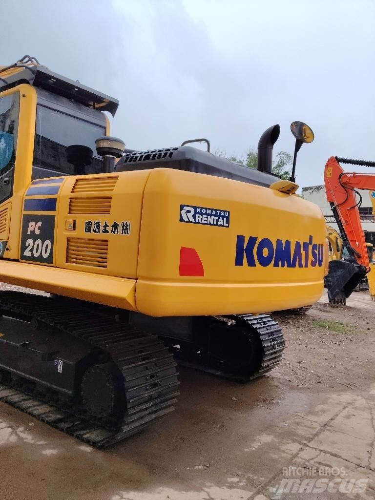 Komatsu PC200-8 履带挖掘机