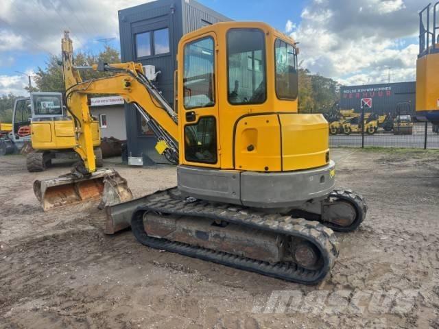 Bobcat E 50 小型挖掘机