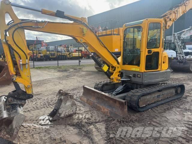 Bobcat E 50 小型挖掘机