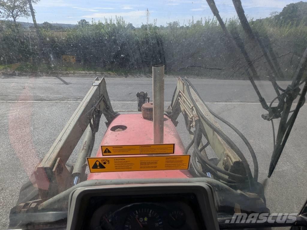 Massey Ferguson 6120 拖拉机/农用车