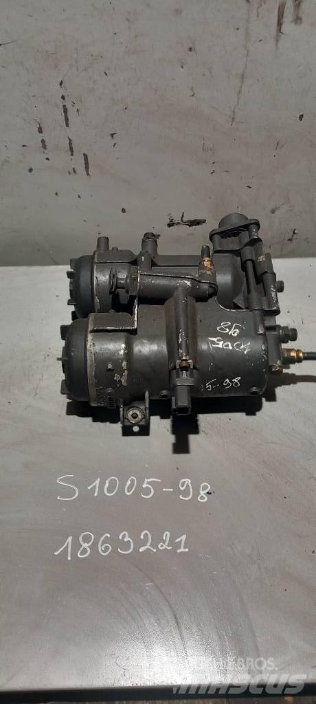 Scania R 440.   1863221 发动机