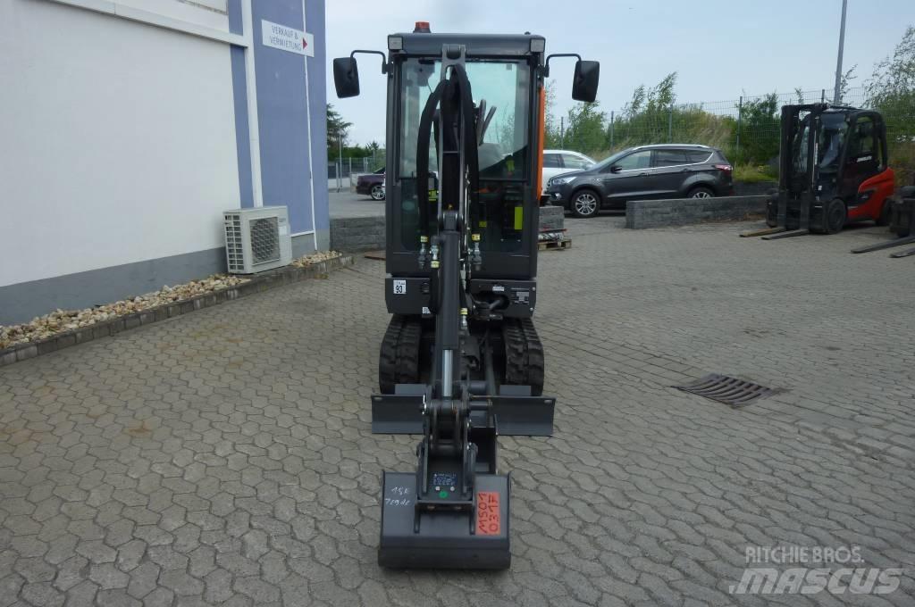Volvo EC 18 E 小型挖掘机