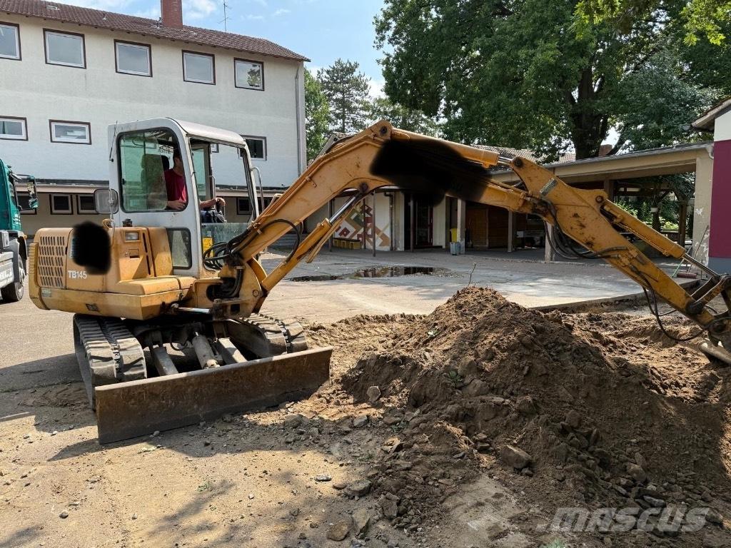 Takeuchi TB 145 小型挖掘机