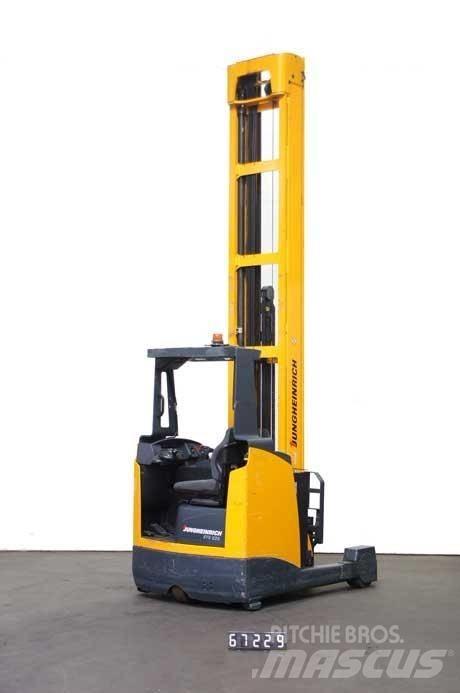 Jungheinrich ETV 325 前移式叉车