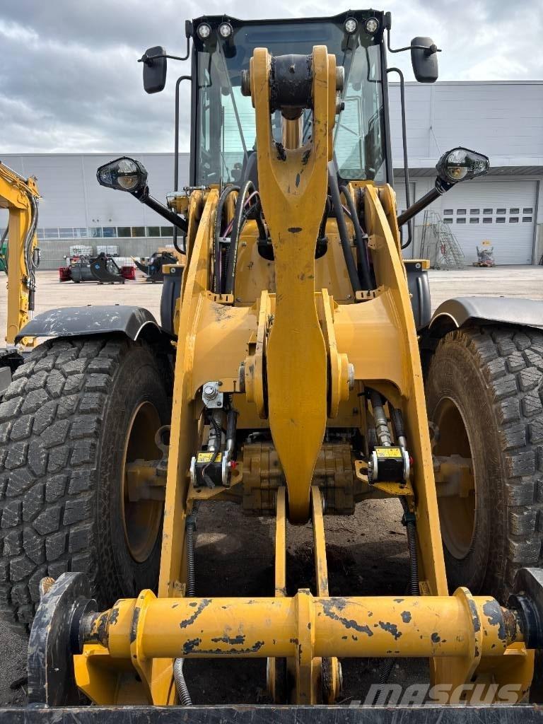 CAT 920 轮式装载机