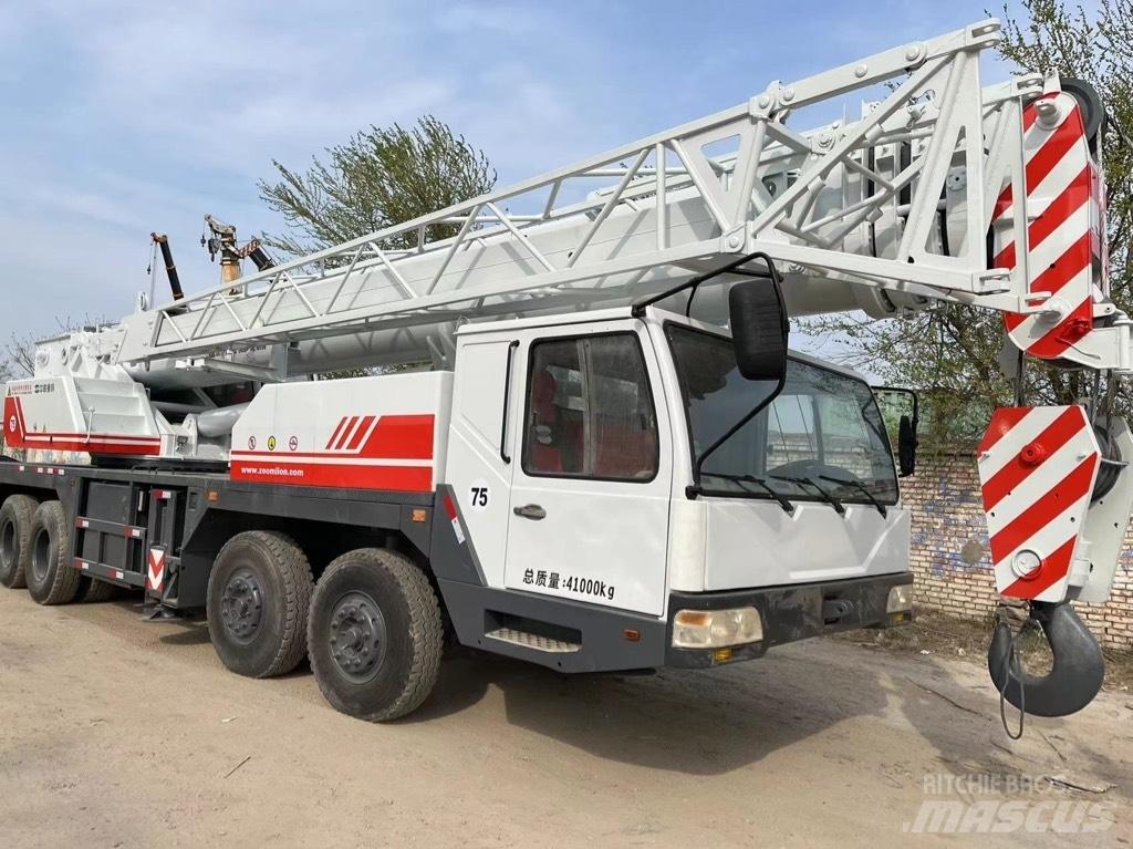 Zoomlion QY50V 全地面起重机︳移动式起重机