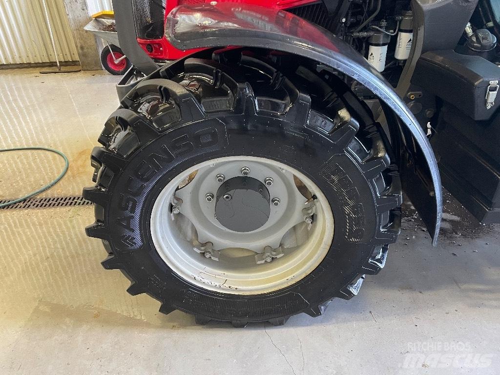 Massey Ferguson 5713 拖拉机/农用车