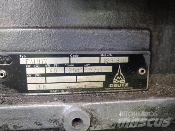 Deutz F4L912 发动机