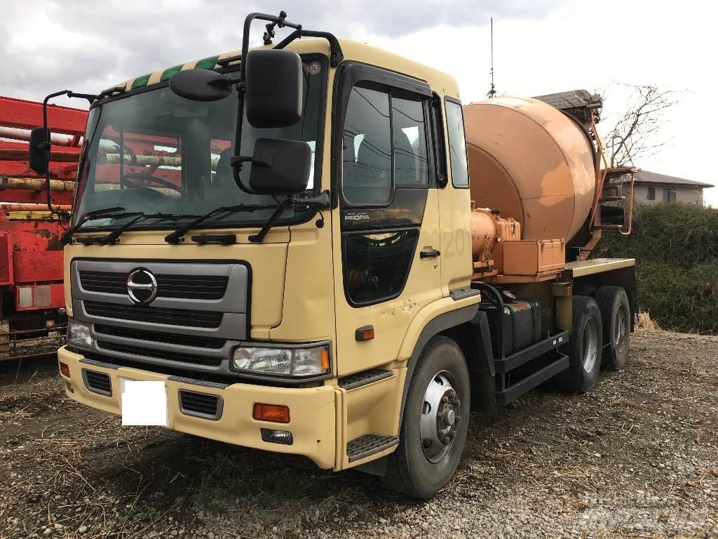 Hino FS2PKG10527 混凝土/砂浆搅拌机